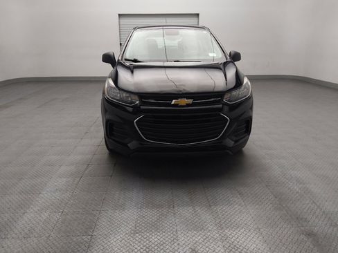 Used 2020 Chevrolet Trax LS FWD image 14