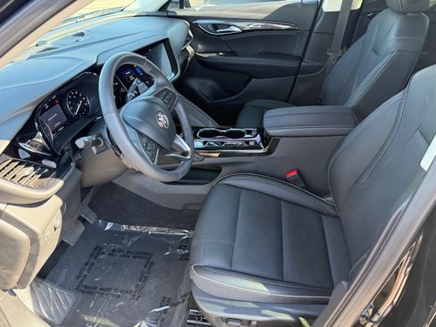 Used 2023 Buick Envision Essence image 19