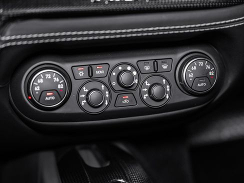 Used 2017 Ferrari F12 Berlinetta RWD image 32