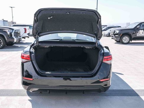 Used 2025 Nissan Sentra SV FWD image 27