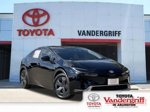 New 2026 Toyota Prius SE image 1