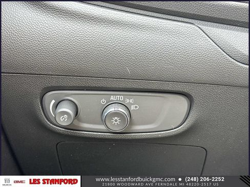 Used 2024 Buick Encore GX Sport Touring FWD image 27