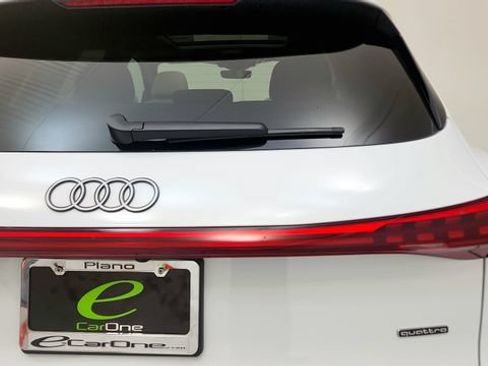 Used 2025 Audi Q5 Premium AWD/4WD image 26