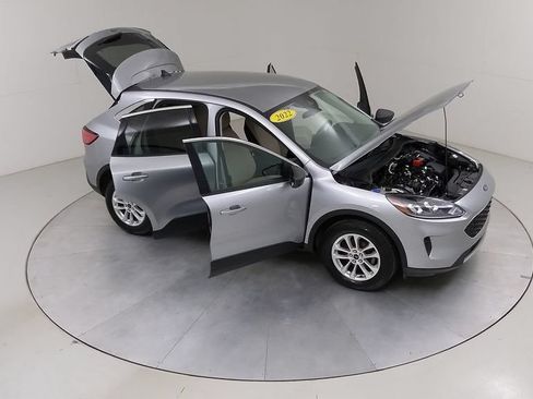 Certified 2022 Ford Escape SE AWD/4WD image 57