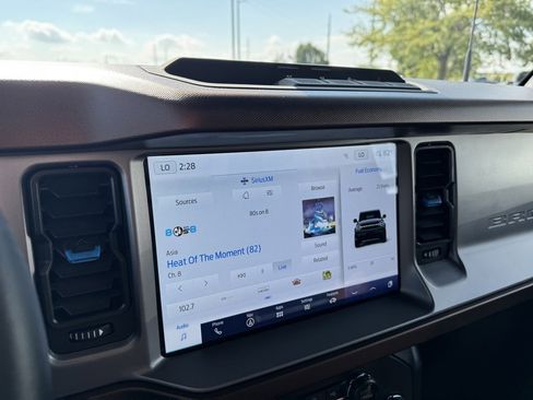 Certified 2022 Ford Bronco Outer Banks image 23