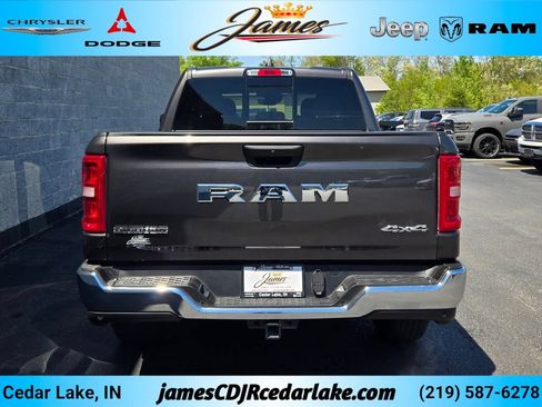 New 2026 RAM 1500 Big Horn AWD/4WD image 4