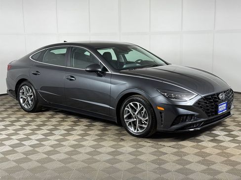 Certified 2023 Hyundai Sonata SEL FWD image 2