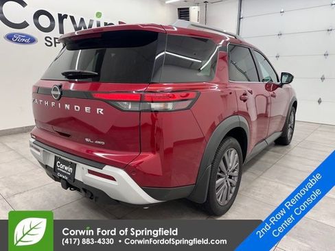 Used 2023 Nissan Pathfinder SL w/ SL Premium Package image 5
