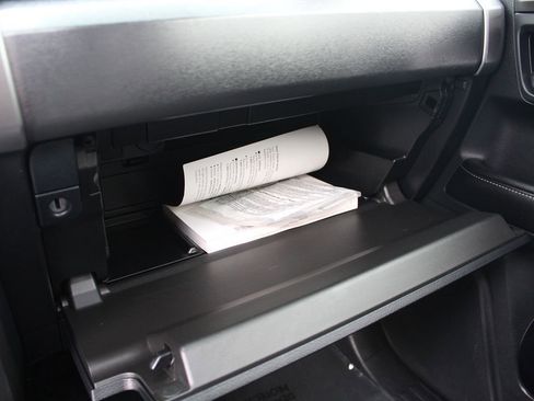 Used 2015 Toyota 4Runner SR5 Premium image 33