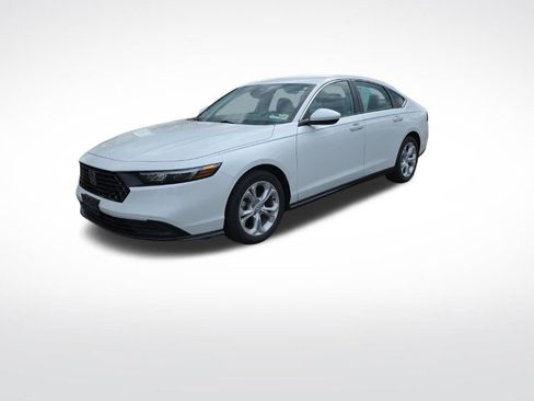 Used 2024 Honda Accord LX image 3