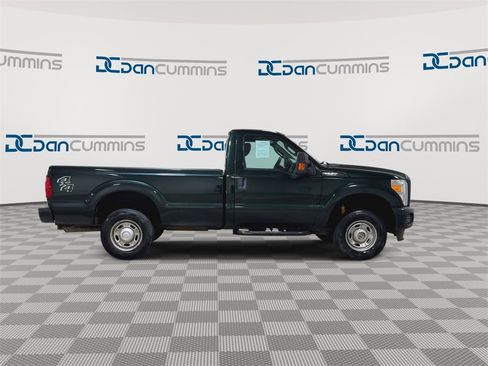 Used 2016 Ford F250 XL w/ Power Equipment Group image 9
