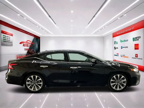 Used 2023 Nissan Maxima Platinum w/ Sport Mat Group FWD image 8