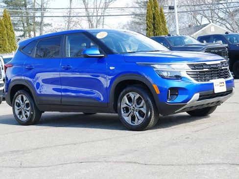 Used 2024 Kia Seltos LX image 8