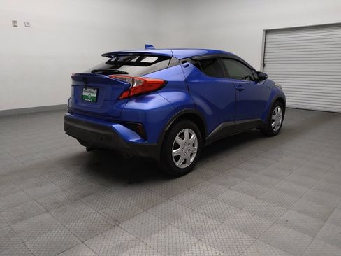 Used 2019 Toyota C-HR LE image 9
