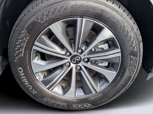 Certified 2025 INFINITI QX60 Pure FWD image 11