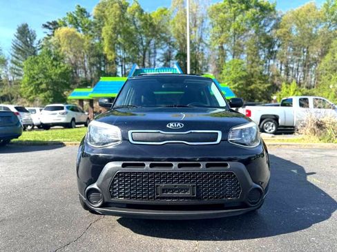 Used 2016 Kia Soul image 2
