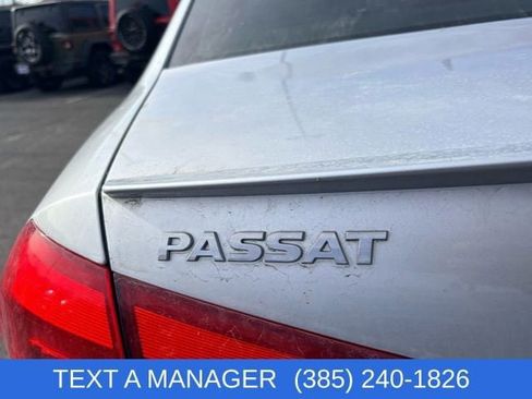 Used 2013 Volkswagen Passat TDI SE image 6