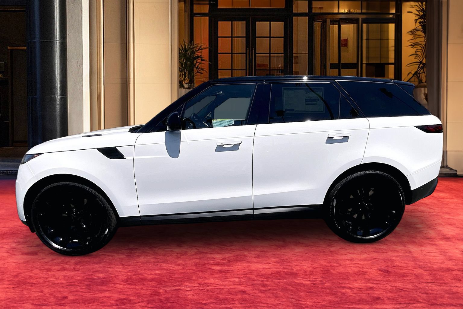 New 2026 Land Rover Range Rover Sport SE AWD/4WD image 2