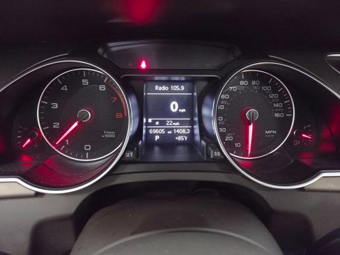 Used 2013 Audi A5 2.0T Premium w/ Convenience Pkg image 30