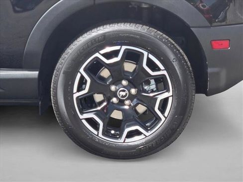 New 2025 Ford Bronco Sport Outer Banks w/ Outer Banks Tech Package+ image 9