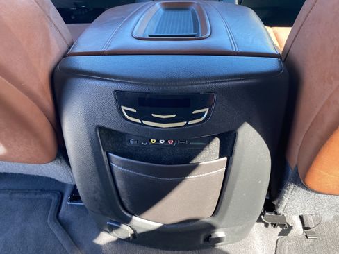 Used 2015 Cadillac Escalade Premium AWD/4WD image 21