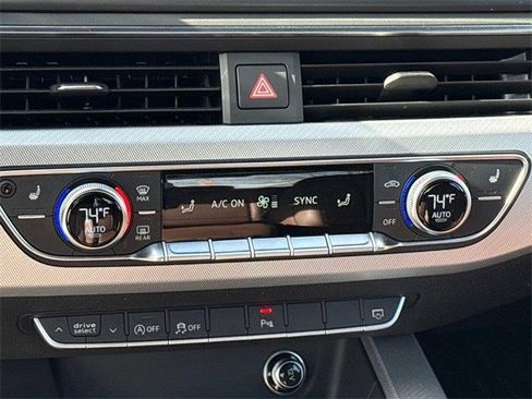 Used 2017 Audi A4 2.0T Premium Plus image 22