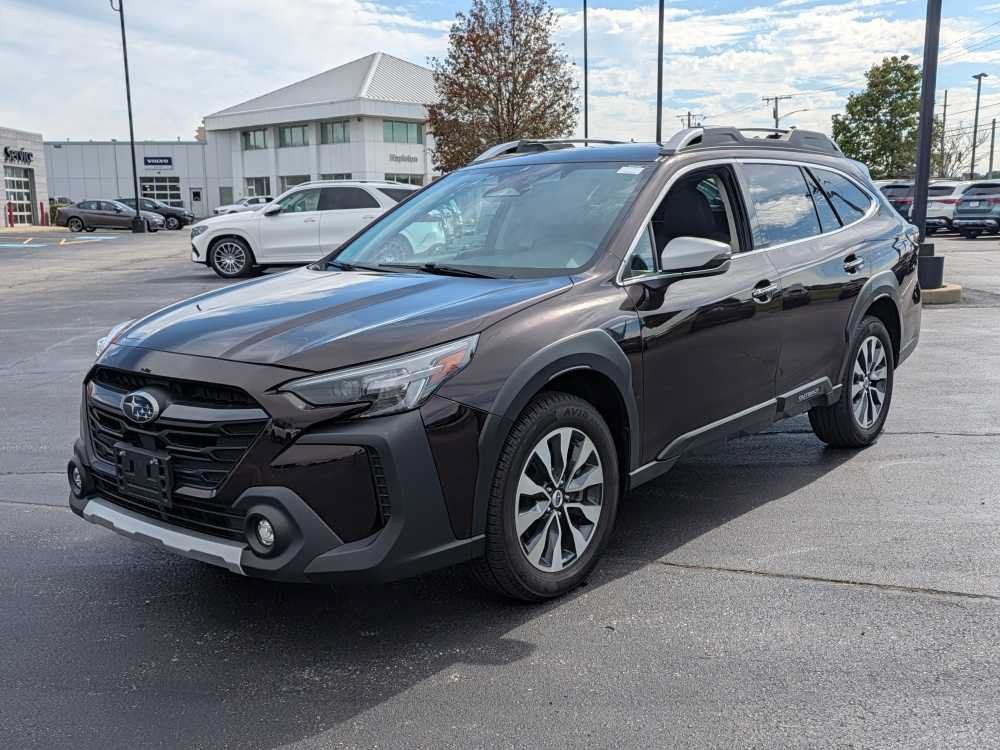Used 2023 Subaru Outback Touring XT AWD/4WD image 3