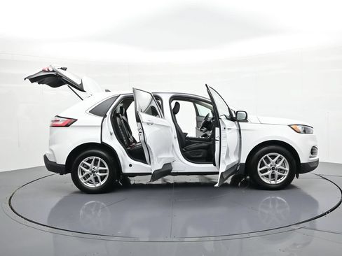 Used 2024 Ford Edge SEL AWD/4WD image 23