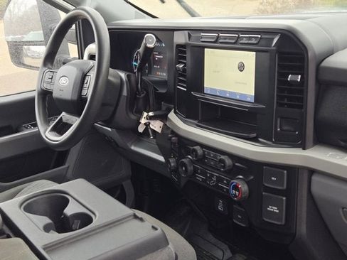 Used 2024 Ford F250 XLT w/ FX4 Off-Road Package image 8