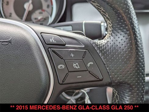 Used 2015 Mercedes-Benz GLA 250 4MATIC image 7