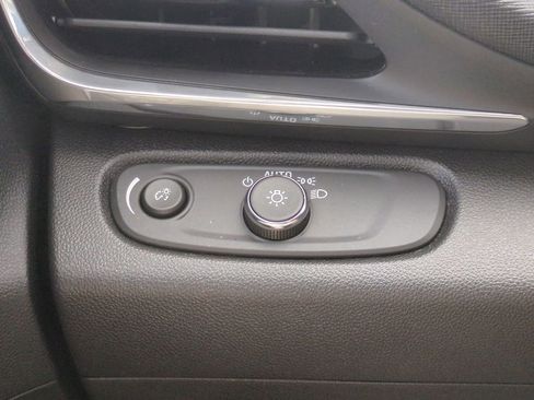 Used 2024 Buick Envista Preferred w/ Convenience I Package image 23