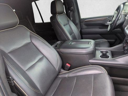 Used 2021 Chevrolet Tahoe Premier w/ Premium Package RWD image 15