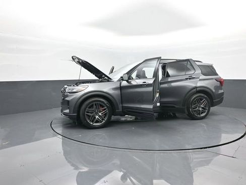 New 2026 Ford Explorer ST image 42