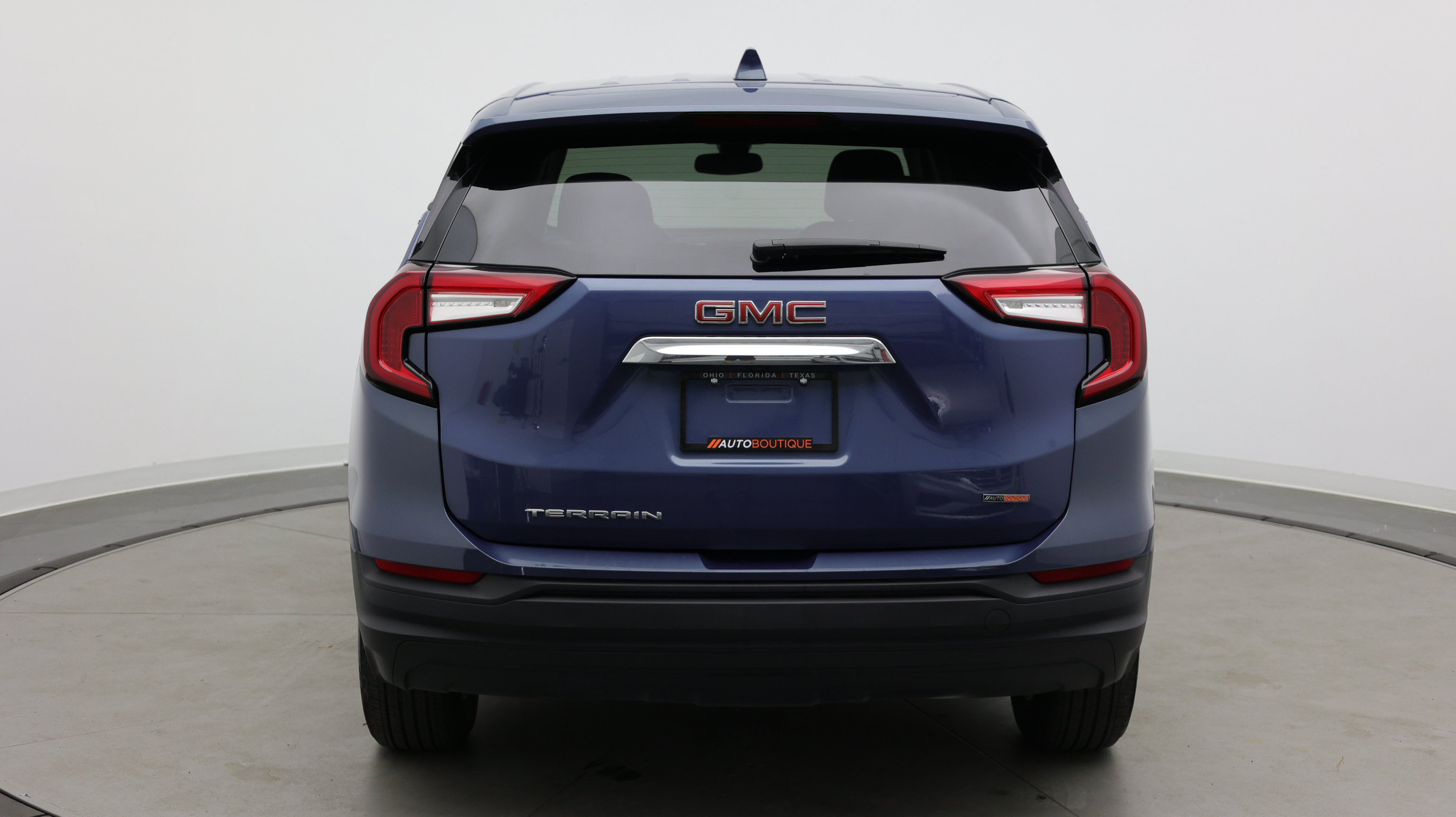 Used 2024 GMC Terrain SLE FWD image 6