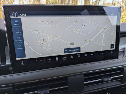 Used 2024 Lincoln Corsair AWD image 18