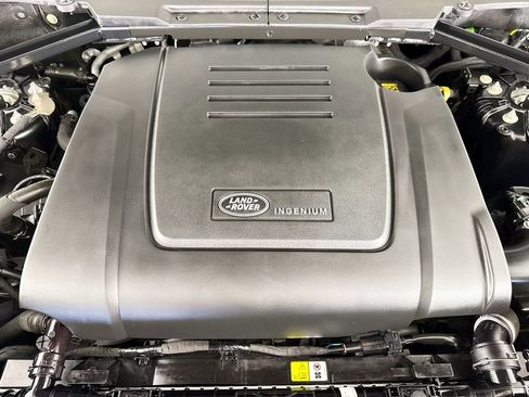 Used 2023 Land Rover Defender 110 S image 27