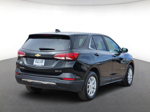 Used 2024 Chevrolet Equinox LT image 3