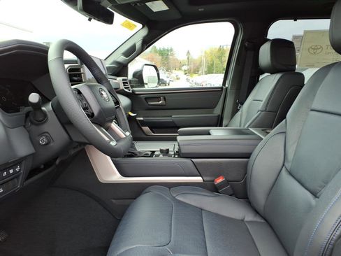 New 2026 Toyota Tundra Platinum AWD/4WD image 6