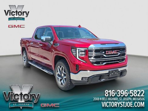 Used 2023 GMC Sierra 1500 SLT w/ SLT Premium Package AWD/4WD image 1