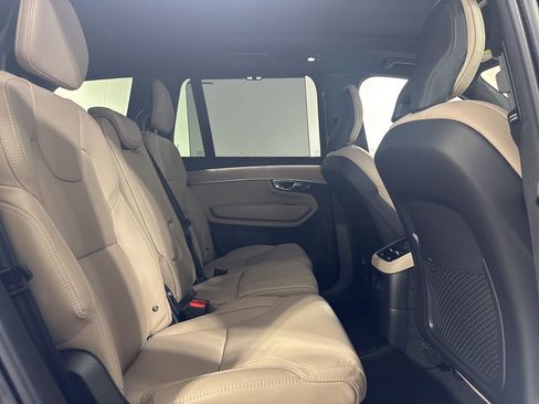New 2026 Volvo XC90 T8 Ultra w/ Protection Package Premier AWD/4WD image 25