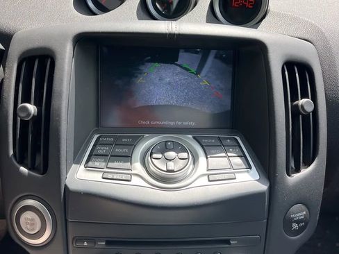 Used 2014 Nissan 370Z Touring w/ Sport Package image 29