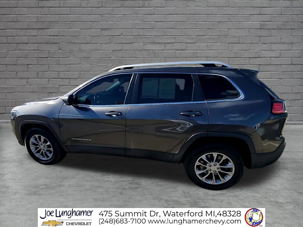 Used 2020 Jeep Cherokee Latitude Plus w/ Cold Weather Group AWD/4WD image 5