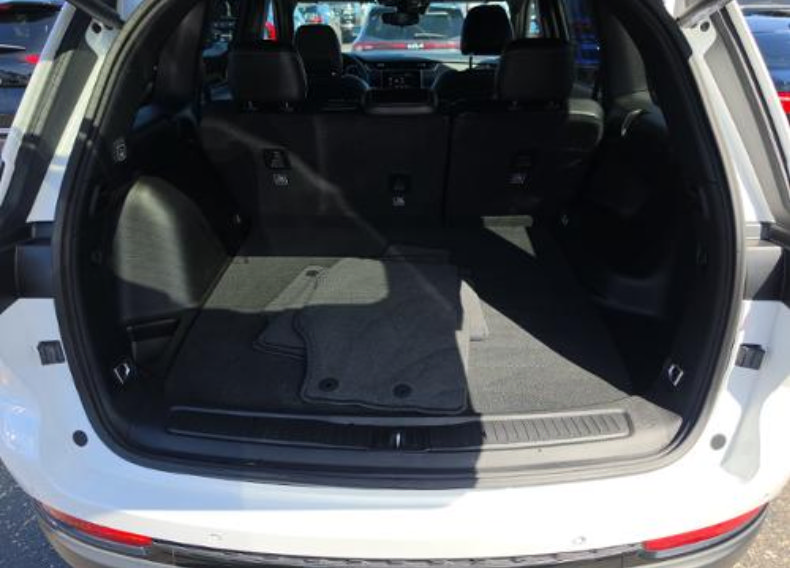Used 2023 Jeep Grand Cherokee Altitude RWD image 26