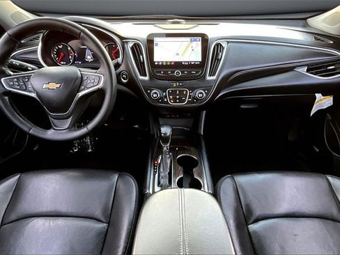 Used 2023 Chevrolet Malibu LT image 7