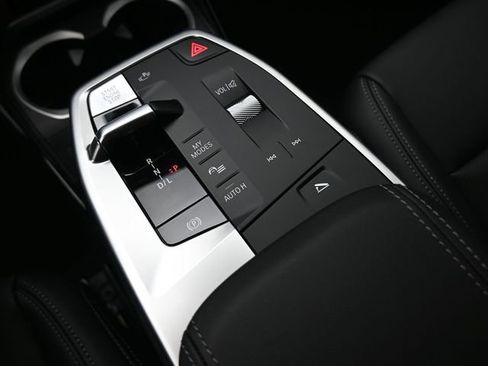 New 2026 BMW X2 xDrive28i image 4