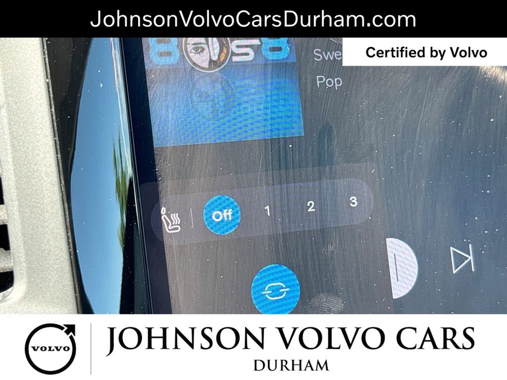 Used 2025 Volvo XC90 B5 Core AWD/4WD image 22