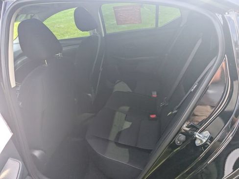 Certified 2024 Nissan Sentra SV FWD image 9