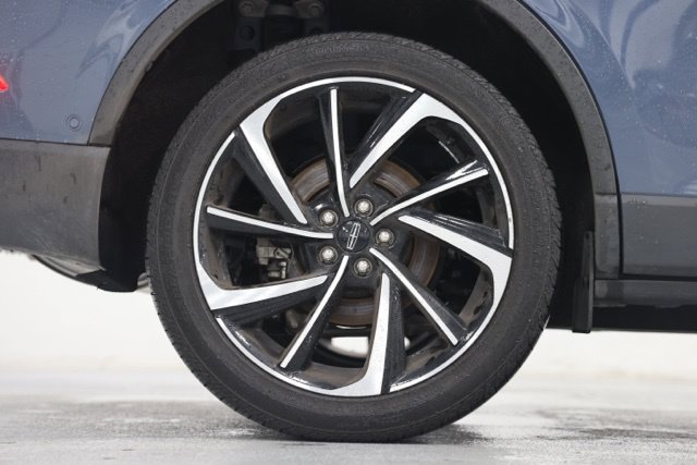 Used 2023 Lincoln Corsair Reserve w/ Equipment Group 202A AWD/4WD image 16