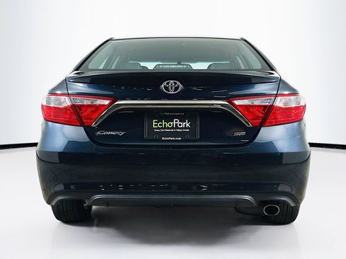 Used 2015 Toyota Camry SE image 7