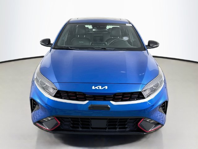 Used 2022 Kia Forte GT-Line w/ GT-Line Premium Package FWD image 2